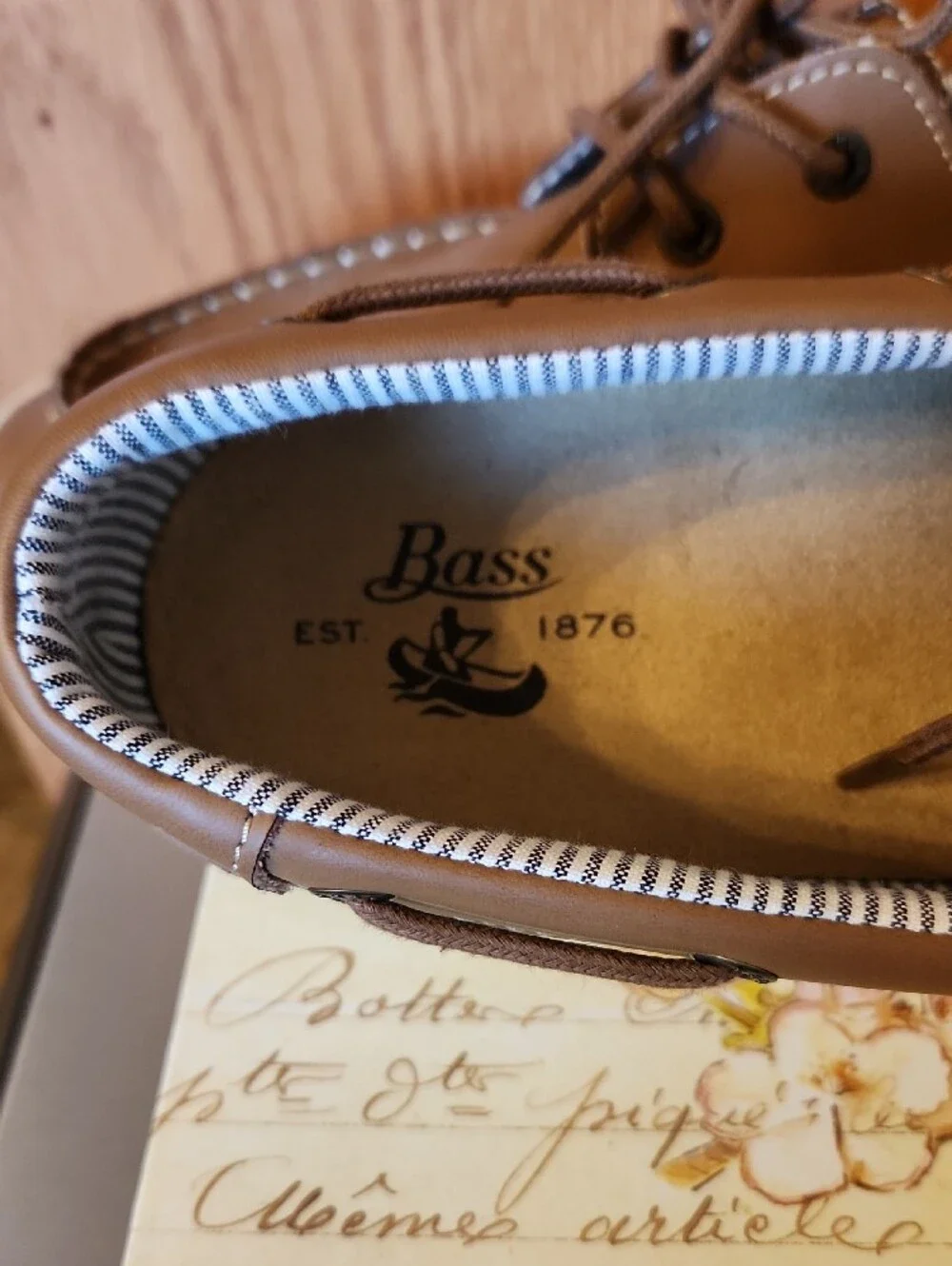 Bass Men's Tan Leather Boat Shoes with White Sole